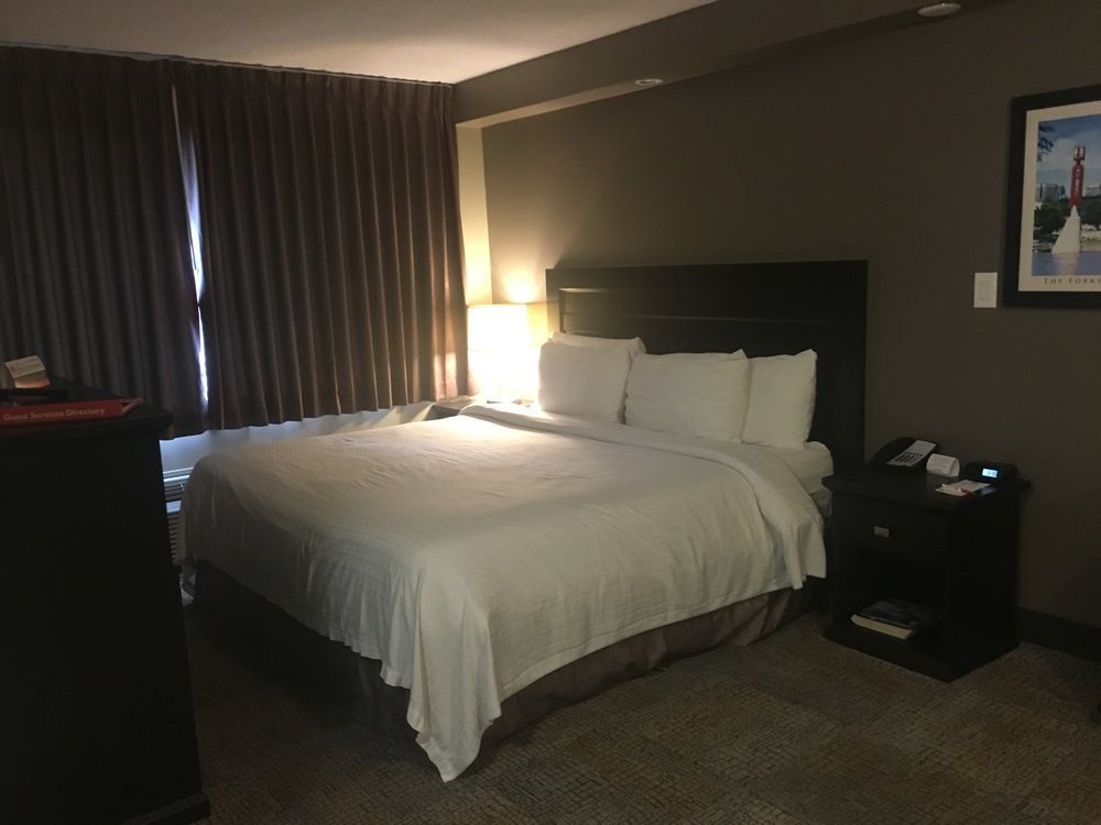 Express By Canad Inns وينيبج المظهر الخارجي الصورة